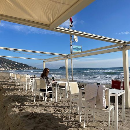 Locanda Kon Tiki Alassio Buitenkant foto