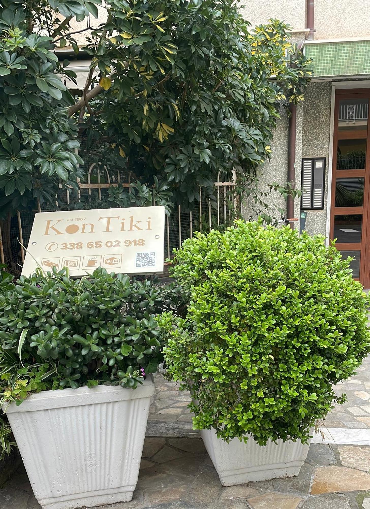 Locanda Kon Tiki Alassio Buitenkant foto