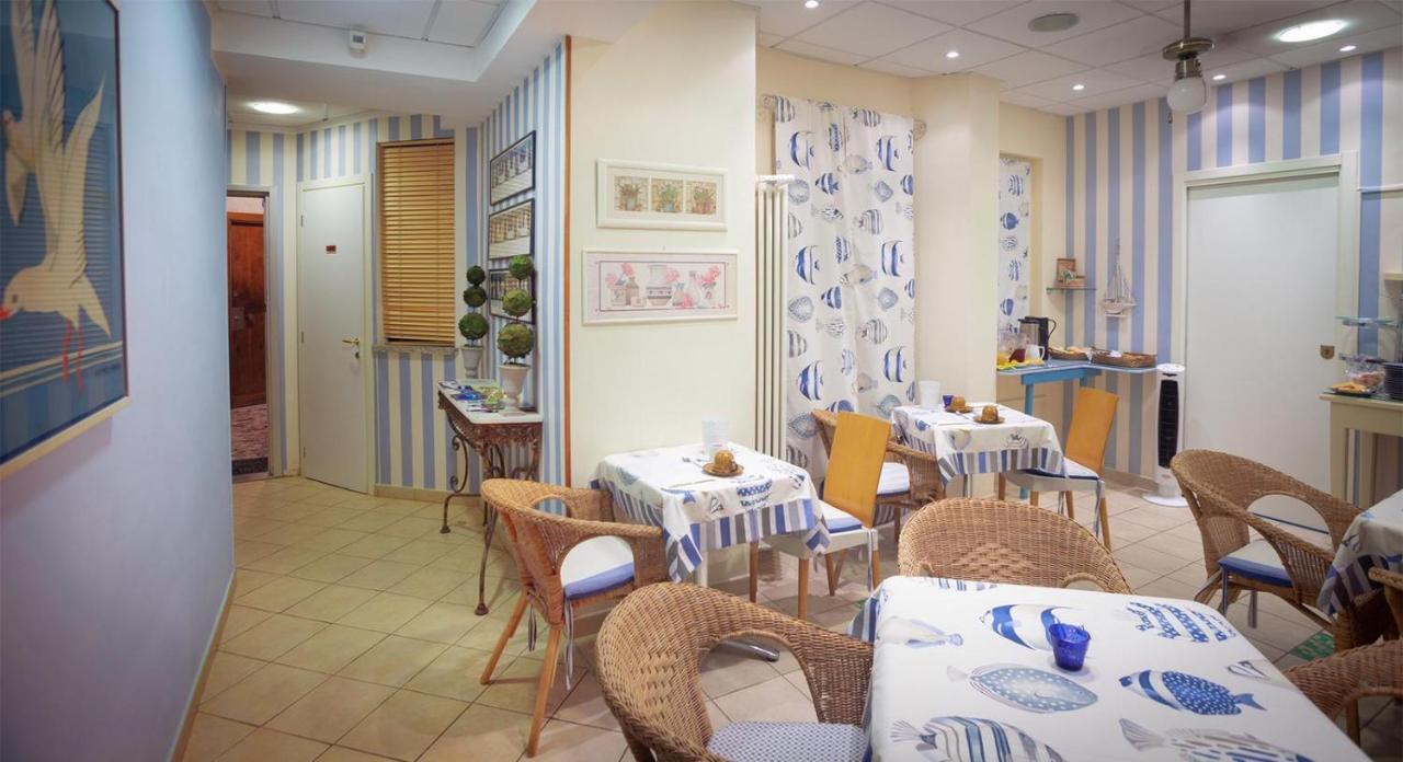 Locanda Kon Tiki Alassio Buitenkant foto